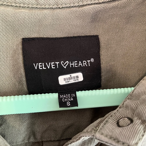 Velvet Heart Olive Sandy Shacket long shirt/dress. Size Small - Picture 3 of 4